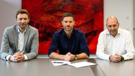 Xabi Alonso'nun sözleşmesi uzatıldı