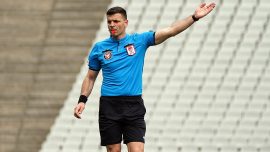 Süper Lig'de sahada Ümit Öztürk, VAR odasında Koray Gençerler