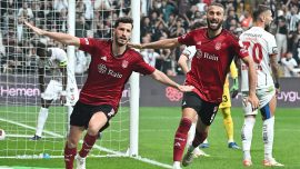 Beşiktaş Salih Uçan'ın skor katkısı verdiği maçlarda yenilmiyor