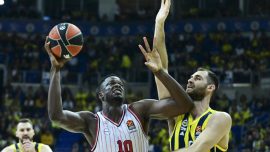 Fenerbahçe Beko Olympiakos'u mağlup etti