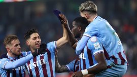 Trabzonspor'da şampiyon kadro dağılıyor