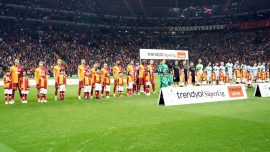 Okan Buruk'tan kazana kadroyu bozmadı